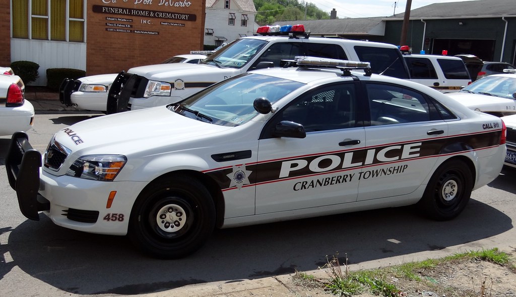 Police: 2 men posed as Spark drivers to steal electronics from ...